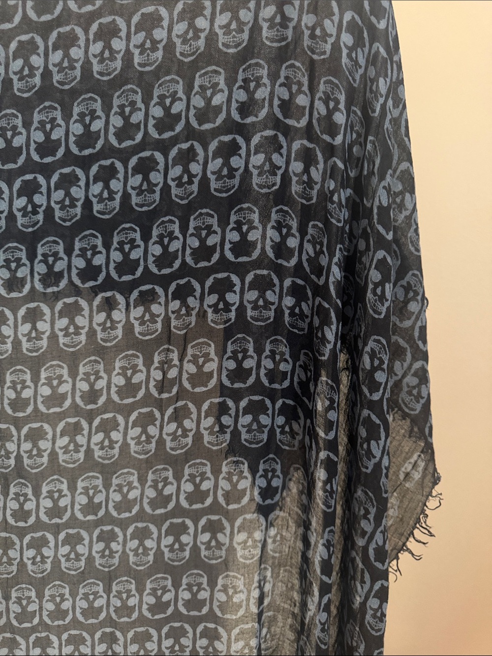 Gorgeous Zadig & Voltaire big scarf in Blue and Gray